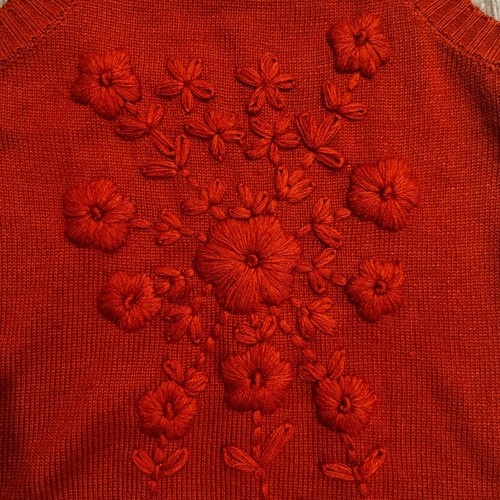 entro Rust Orange Knit Floral Appliqué Tank Top - Picture 3 of 4